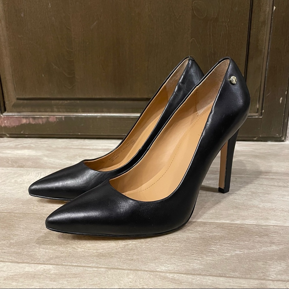 Calvin Klein Pumps